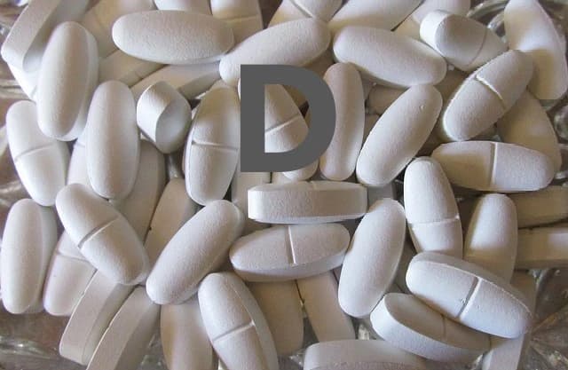 Таблетки витамина Д Таблетки витамина Д